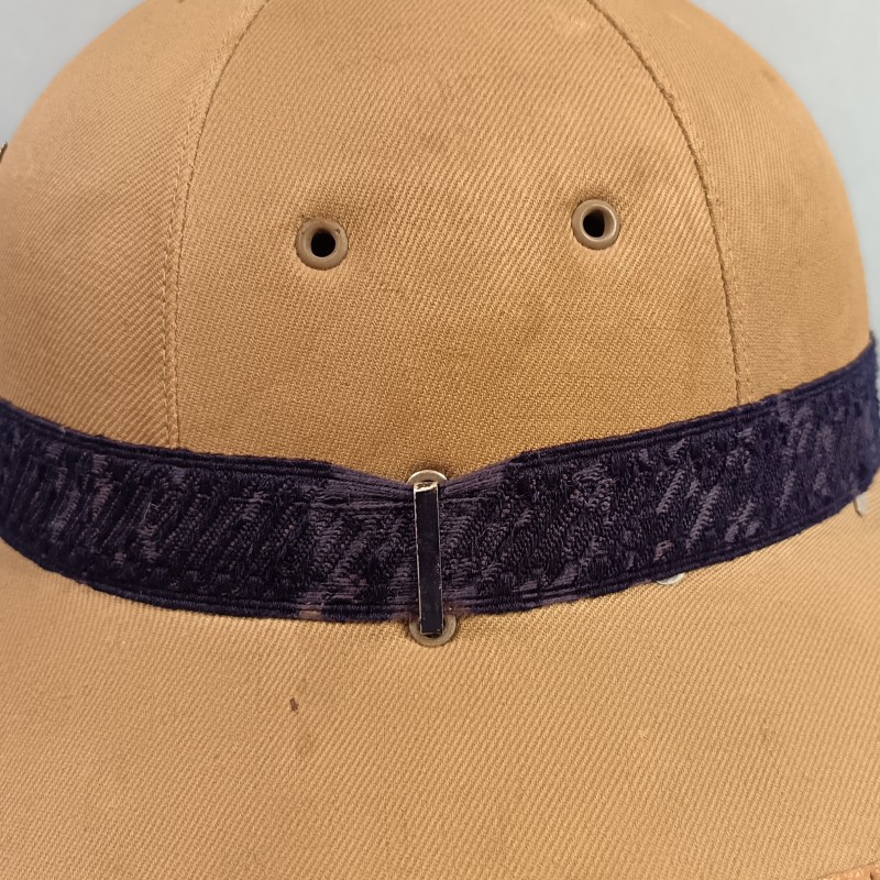 CASQUE COLONIAL GENDARMERIE MODELE 1931 FABRICATION ANNEES 1950 GRENADE ARGENTEE GENDARMERIE COLONIALE